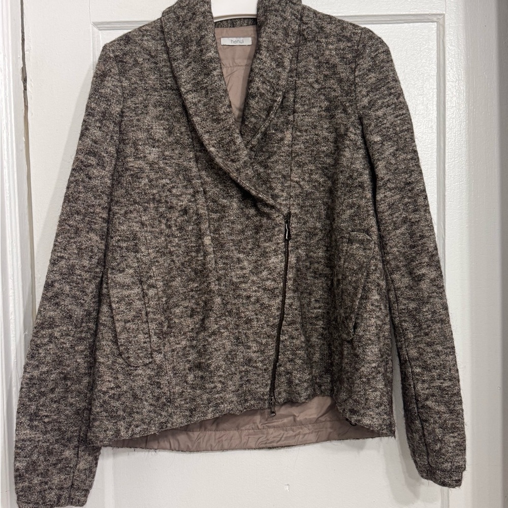Hanui Wool-Blend Asymmetric Zip Jacket
Made in Italy Sz S/M
